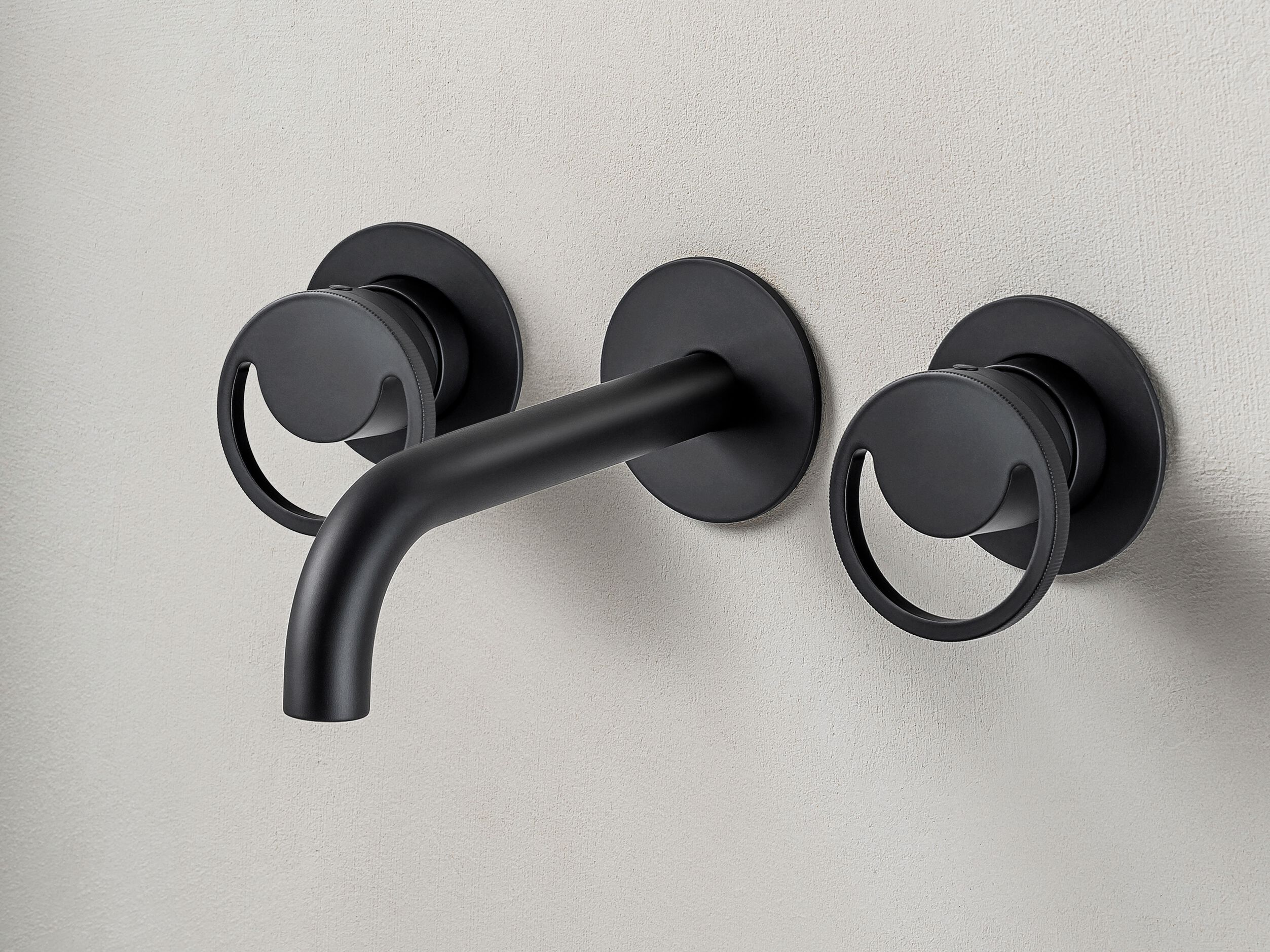 Настенный смеситель для раковины с 3 отверстиями с отдельными розетками QD Magistro Lab Smile ARCH-00030438 - Вид №2