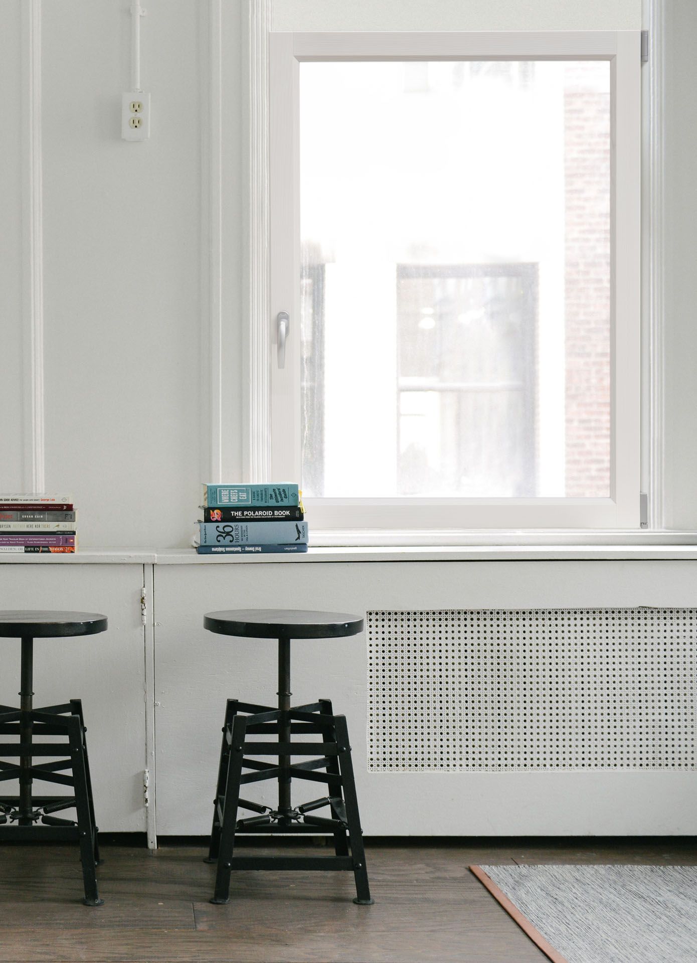 Деревянно–алюминиевое створчатое окно NAVELLO City / City 2.0 ARCH-00074411 - Вид №1