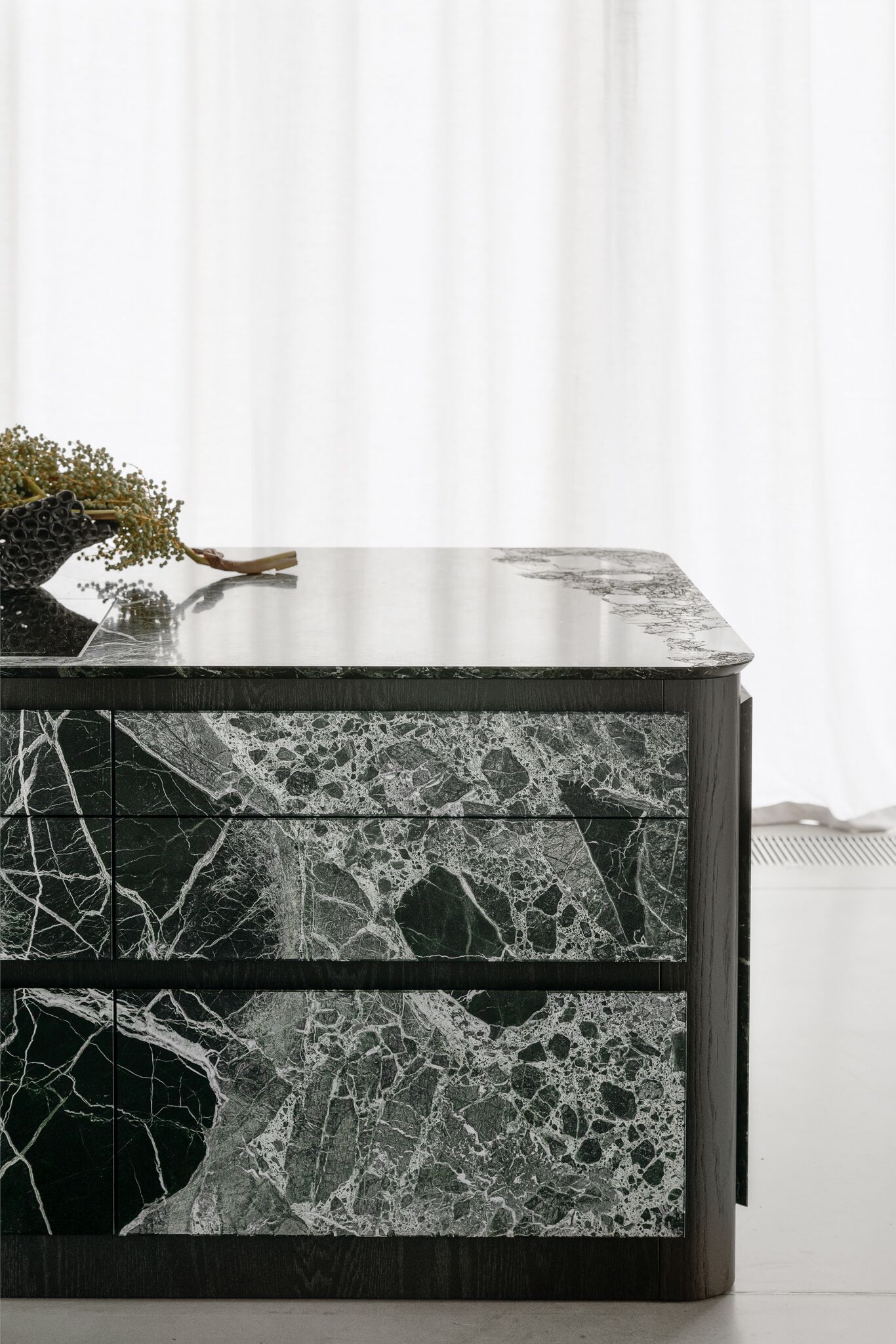 Кухня с островом Zajc FOREST ARCH-00141534 - Вид №16