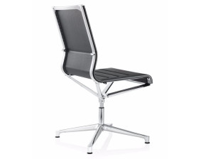 4-спицевое кожаное вращающееся офисное кресло