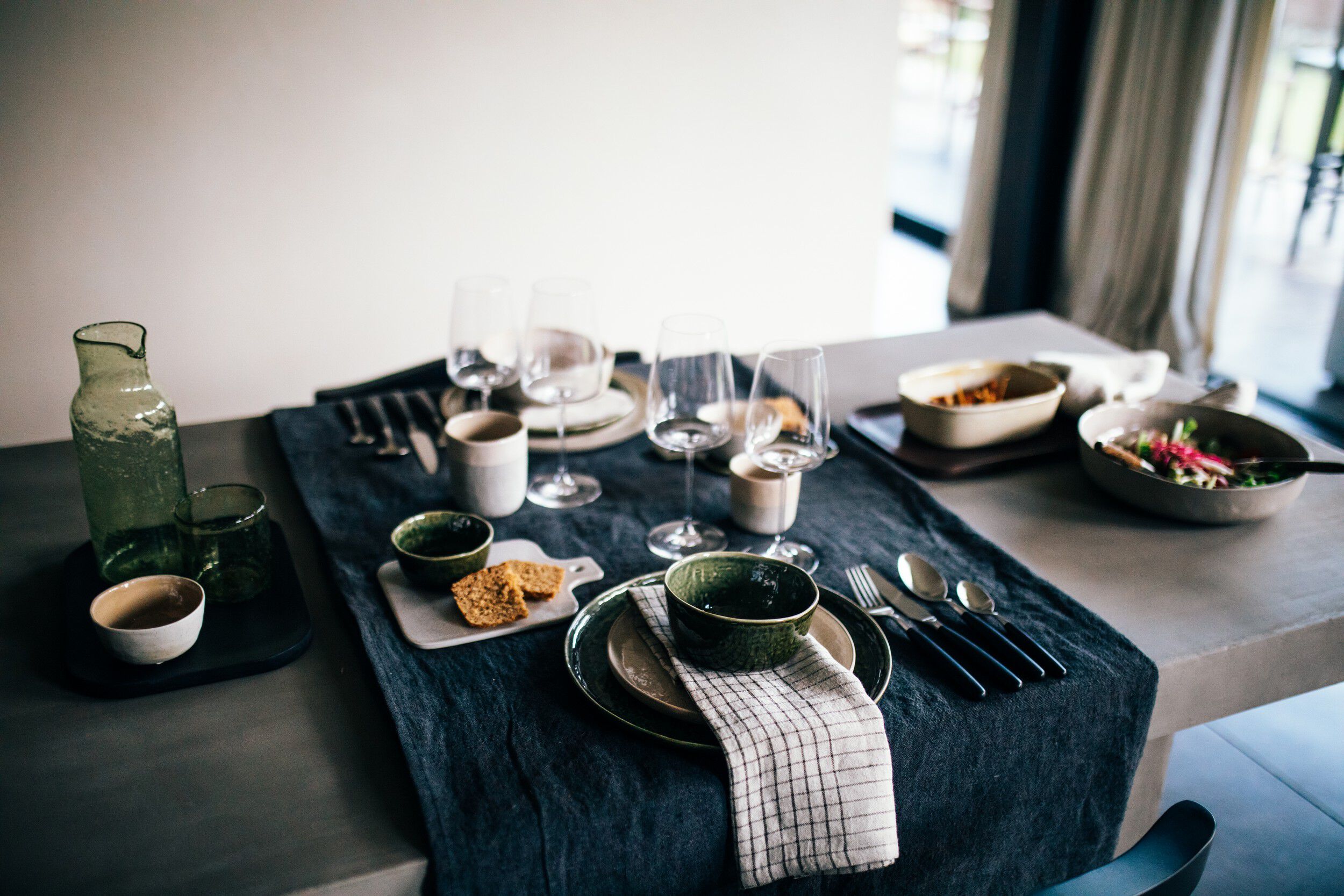 Сервировочная тарелка из керамогранита POMAX Спиро ARCH-00012058 - Вид №20