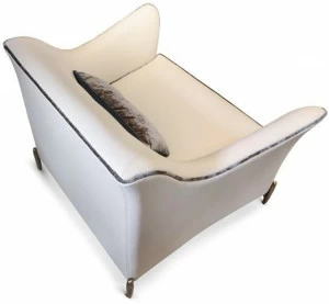 Bellotti Ezio Стеганое кожаное кресло с подлокотниками Gea 2019-60