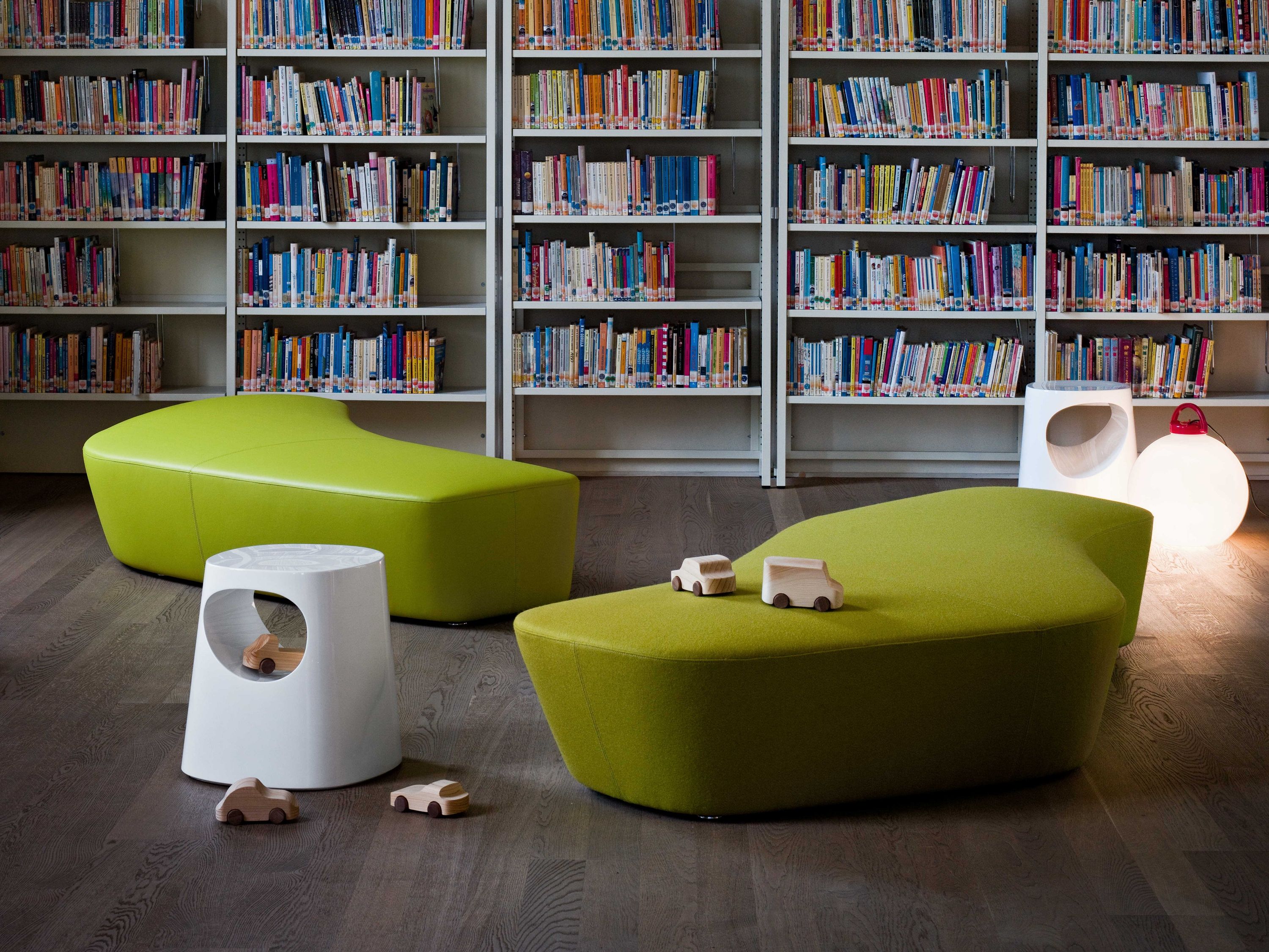 Скамейка из ткани Tacchini ARCH-00003369