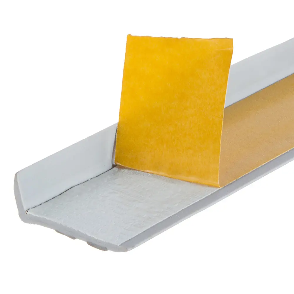 Порог угловой (угол) антискользящий 40х15х900 мм цвет серебро TPlast STLM-2007972 - Вид №1