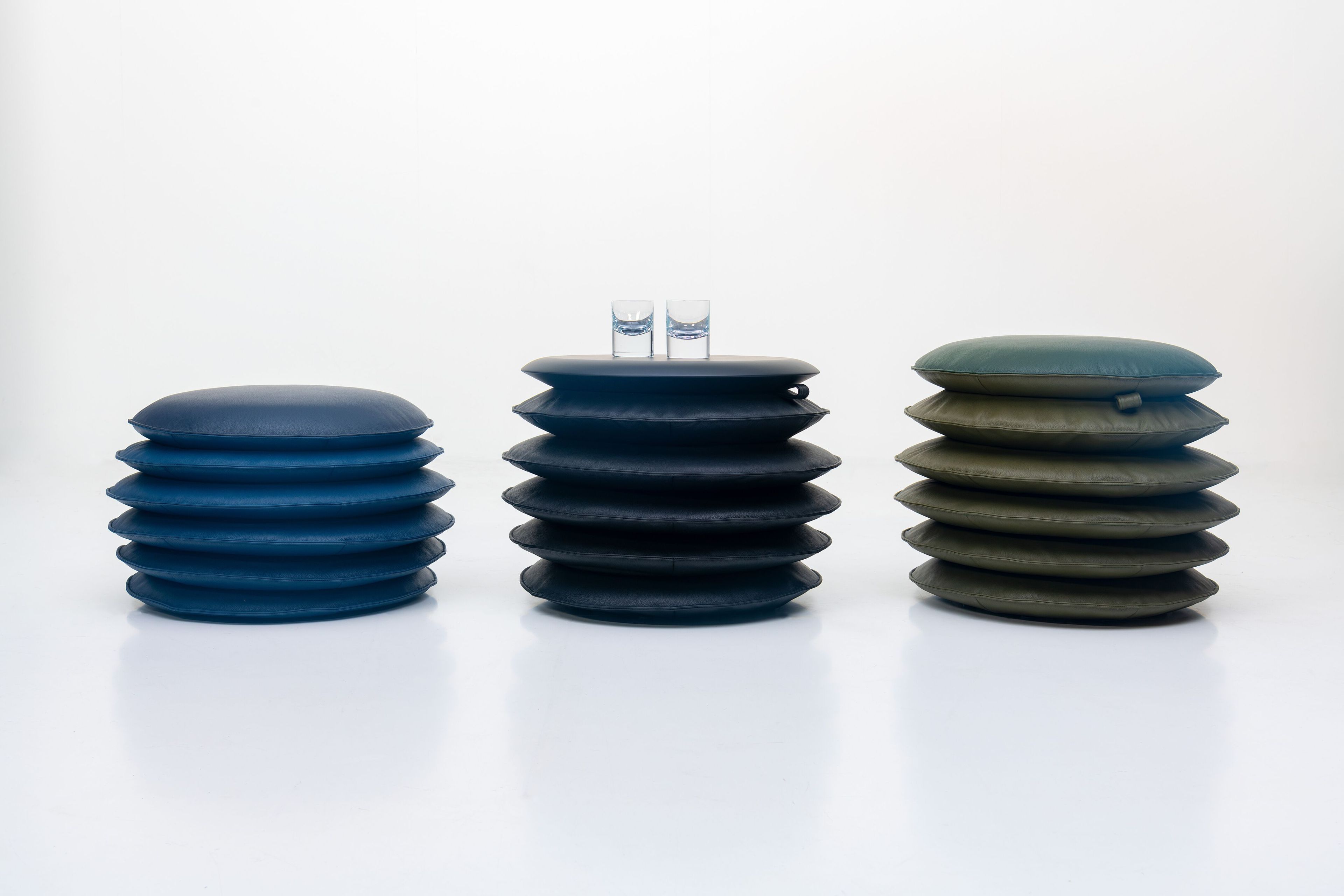 Круглый кожаный пуф de Sede DS-5050 MACARON ARCH-00121217