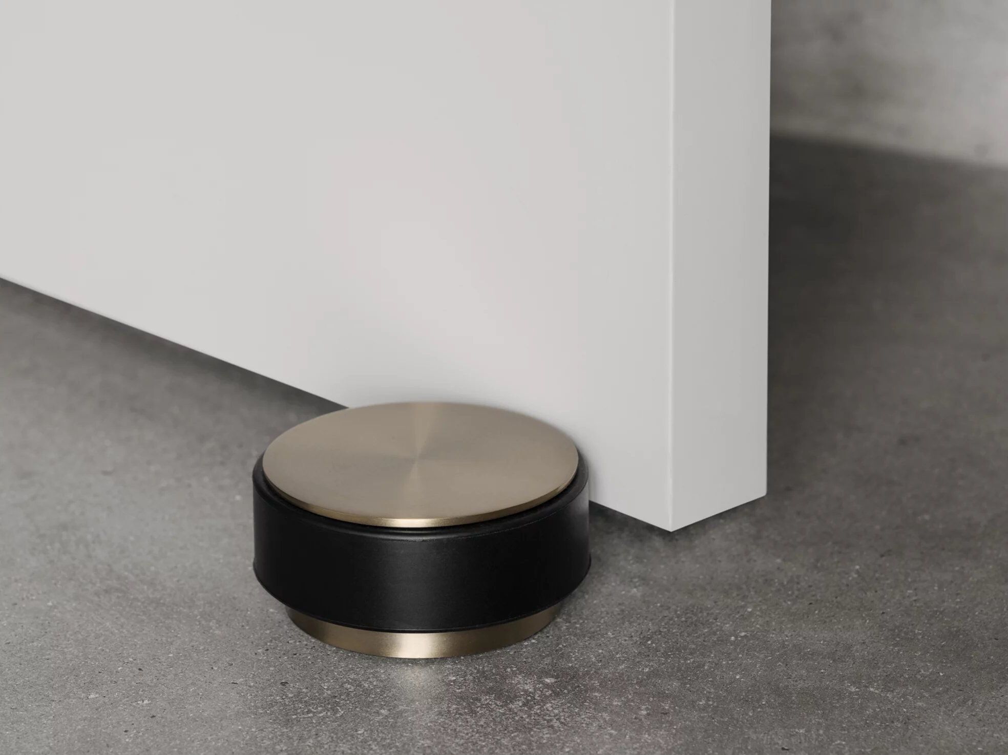 Ограничитель двери из нержавеющей стали blomus STOP ARCH-00077367 - Вид №4