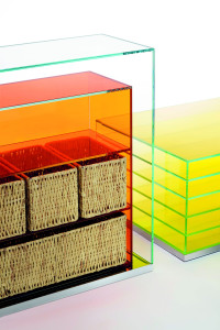 Отдельно стоящий книжный шкаф из хрусталя