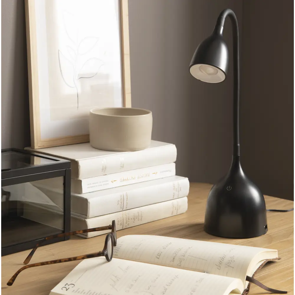 Настольная лампа Inspire Swallow LED 400ЛМ 4K черная STLM-2104862