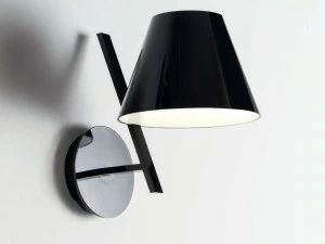 Artemide Настенный светильник с прямым светом из поликарбоната La petite