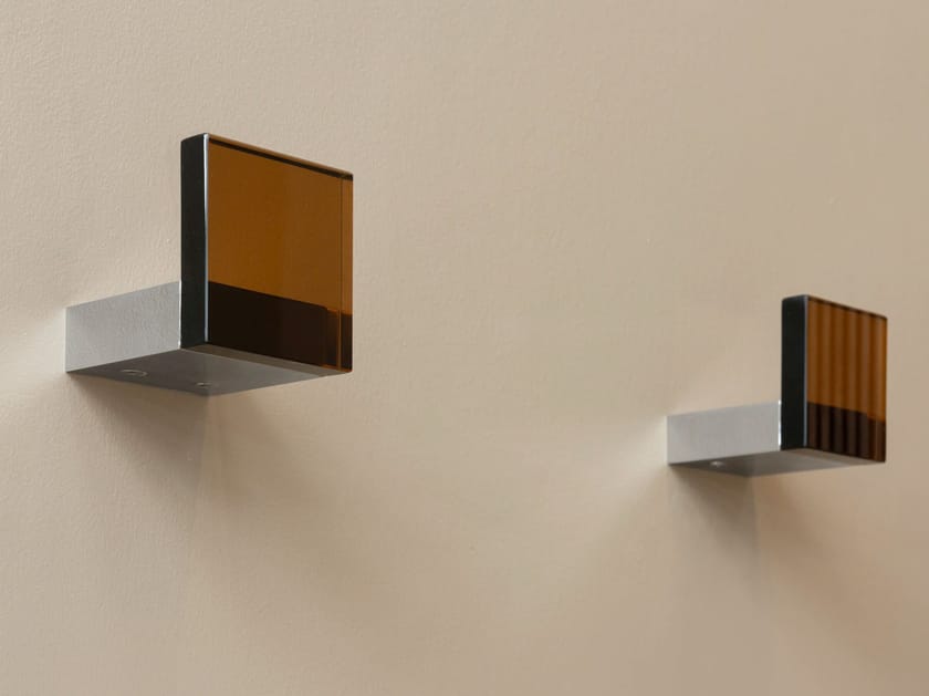 Стеклянная настенная вешалка ARTELINEA Kubik ARCH-00108960