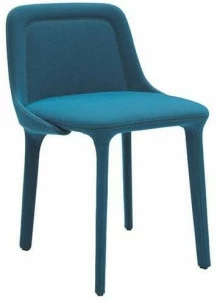 Casamania & Horm Мягкое кресло из ткани или кожи Lepel