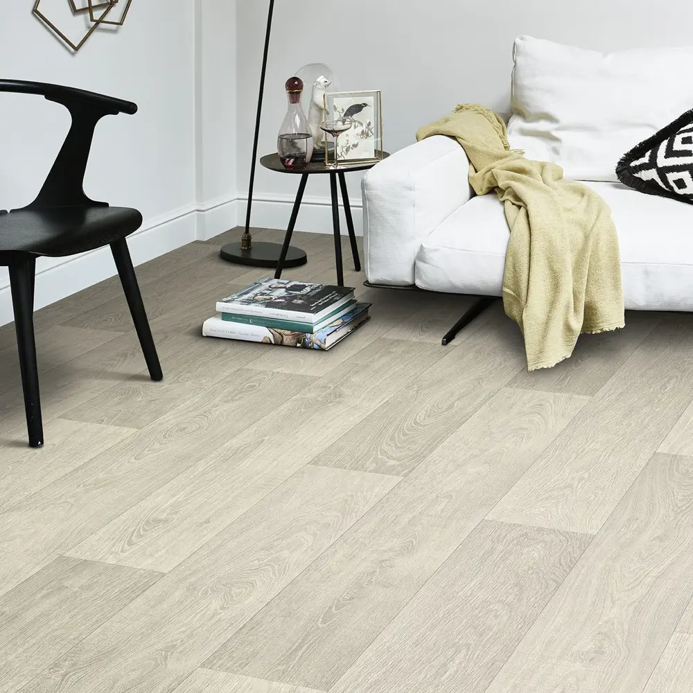 Линолеум «Дуб амбарный» 32 класс 2 м IVC STLM-2023173