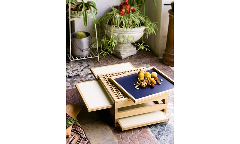 Журнальный столик из массива дерева с подносом SCULPTURES JEUX TETRA ARCH-00053590 - Вид №7