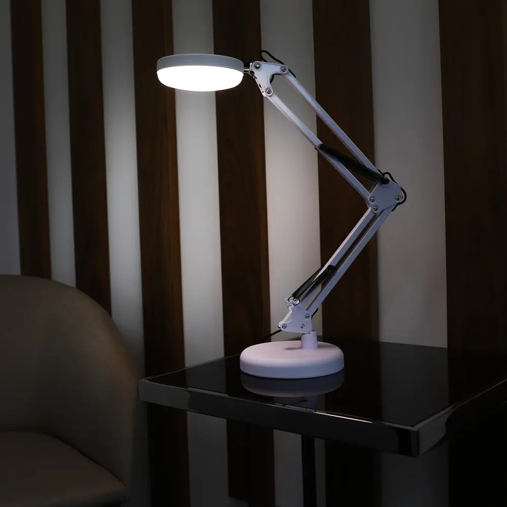 Настольная лампа Santreyd Ultraflash UF-771 C01 с регулируемой RGB-подсветкой 89378682 STLM-1332676