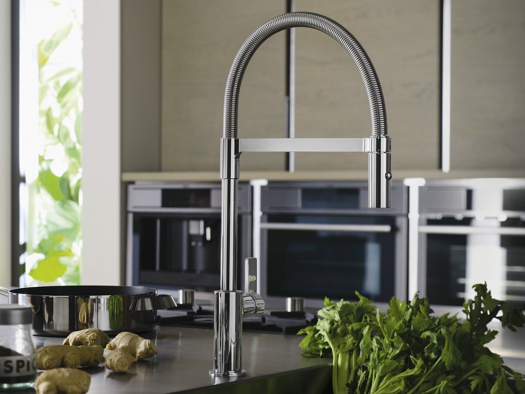 Смеситель для кухни с одним отверстием Nobili Flag ARCH-00008355