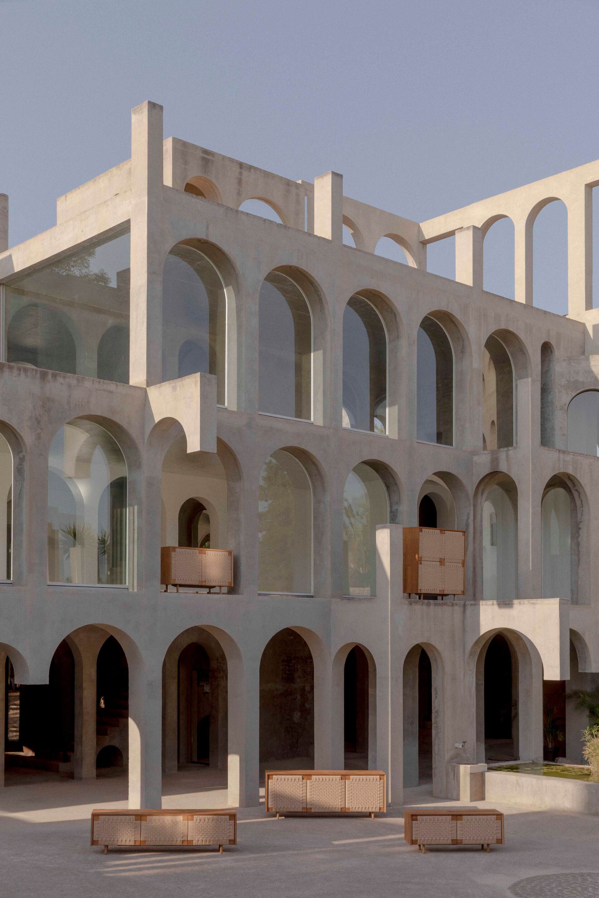 Шкаф из ротанга с распашными дверцами Pilma Virotec ARCH-00103507 - Вид №2