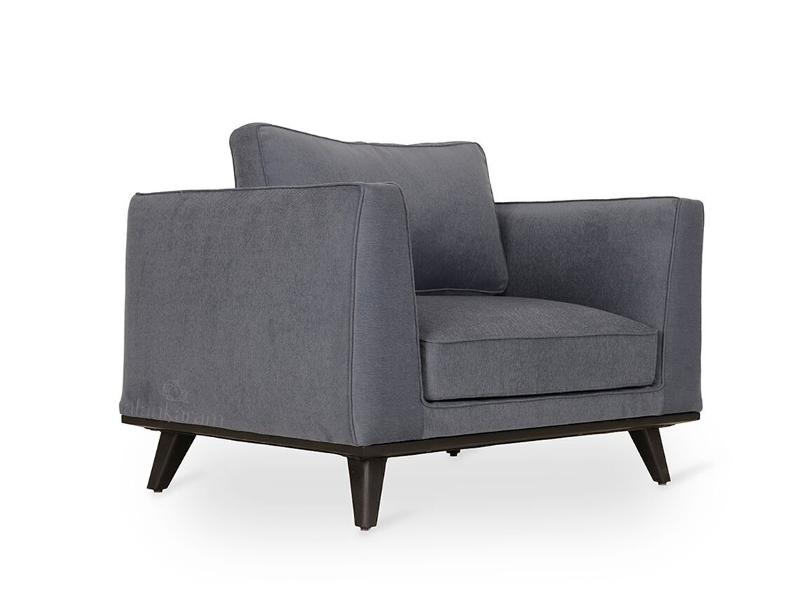 Тканевое кресло с подлокотниками Alankaram Mihla ARCH-00142807