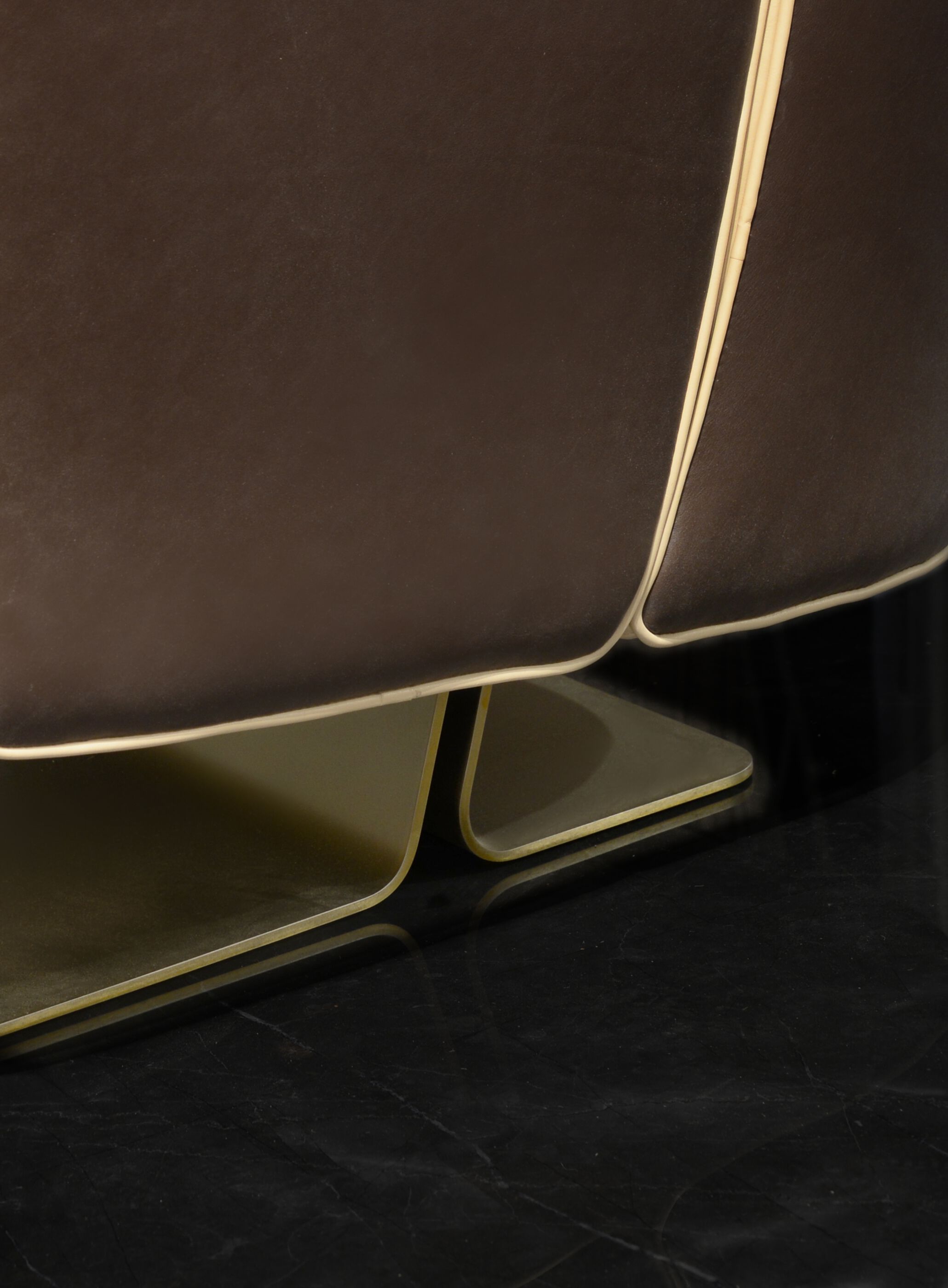 Кожаное кресло с подлокотниками Formitalia ARCH-00128843 - Вид №7