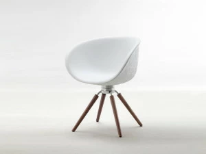 Tonon Кресло из цельного полиуретана soft touch на деревянной основе
