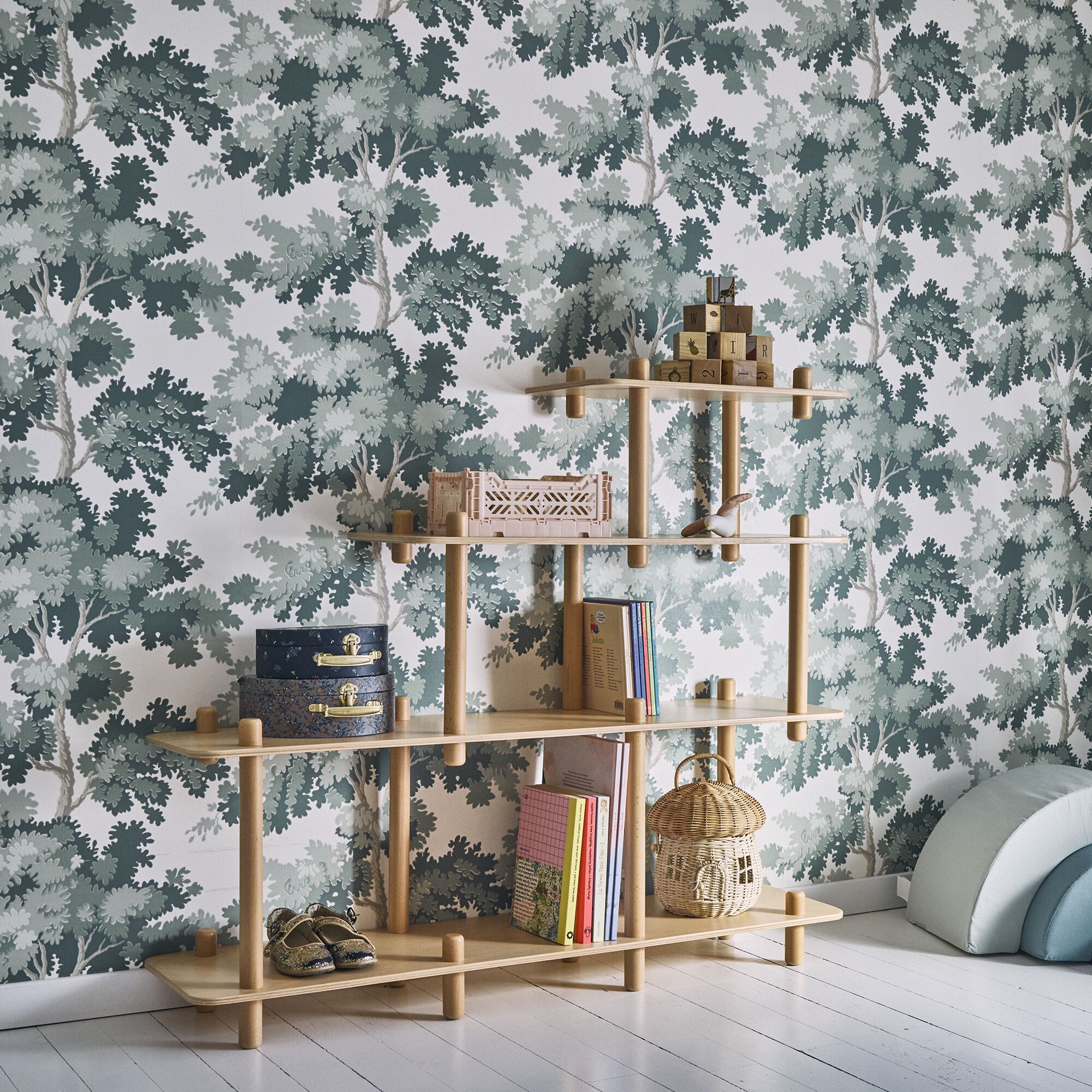 Деревянный книжный шкаф Charlie Crane FILO ARCH-00128952 - Вид №2