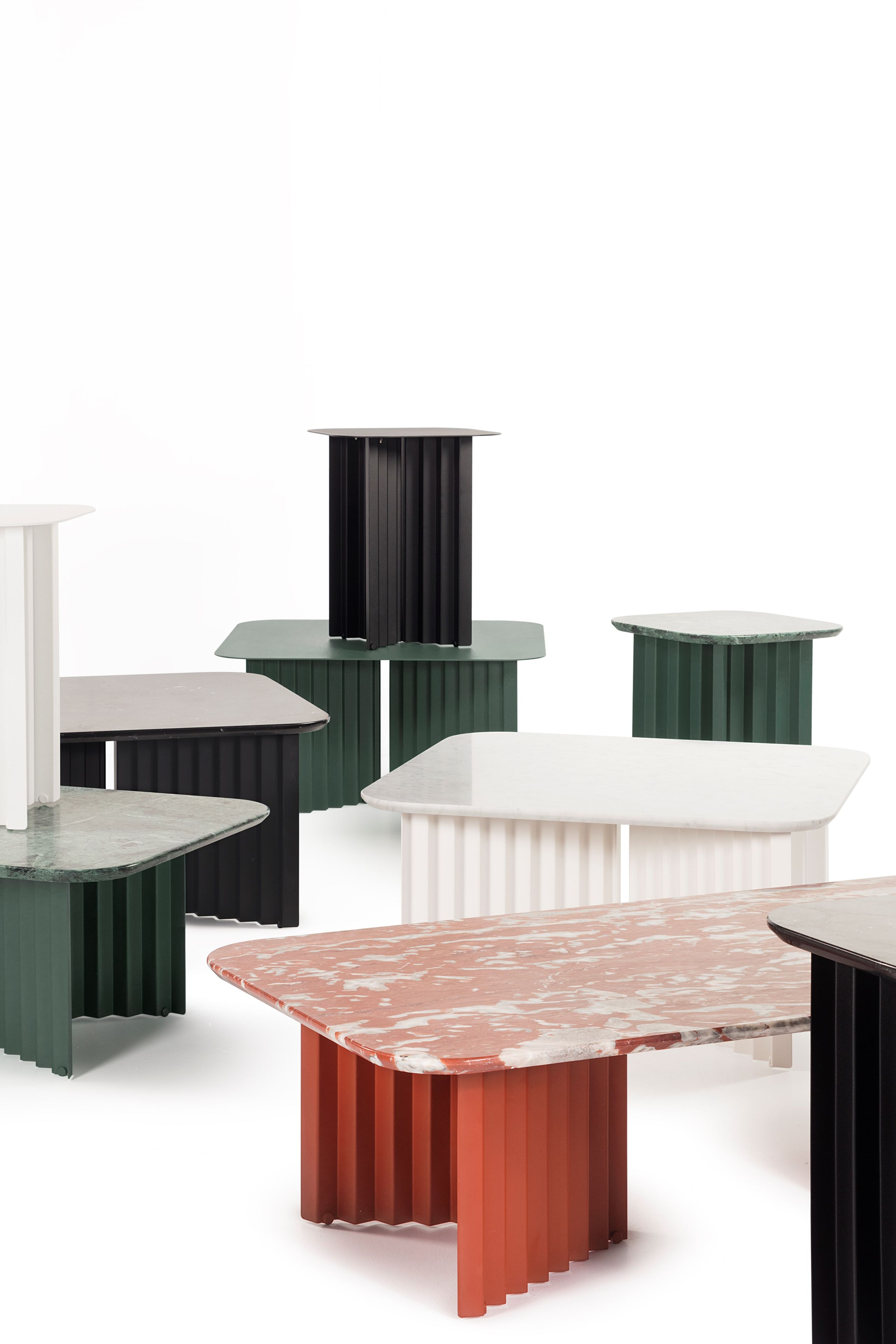 Стальной квадратный низкий журнальный столик RS Barcelona Plec ARCH-00153361 - Вид №5