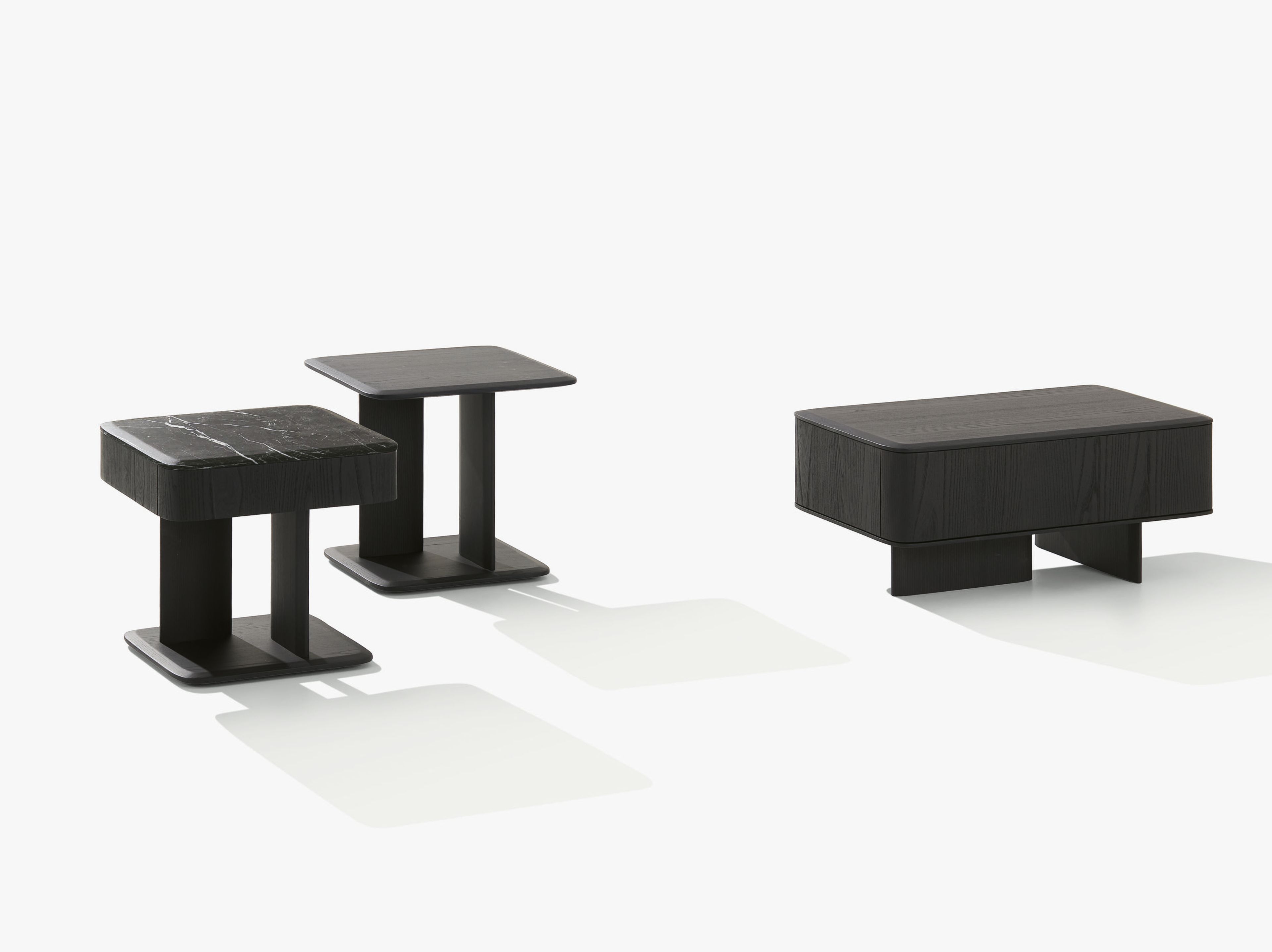 Деревянная тумбочка с ящиками Poliform Brera ARCH-00151597 - Вид №1