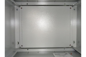 16301794 Задняя стенка к шкафу, в комплекте с крепежом А-ШРН-18 ЦМО
