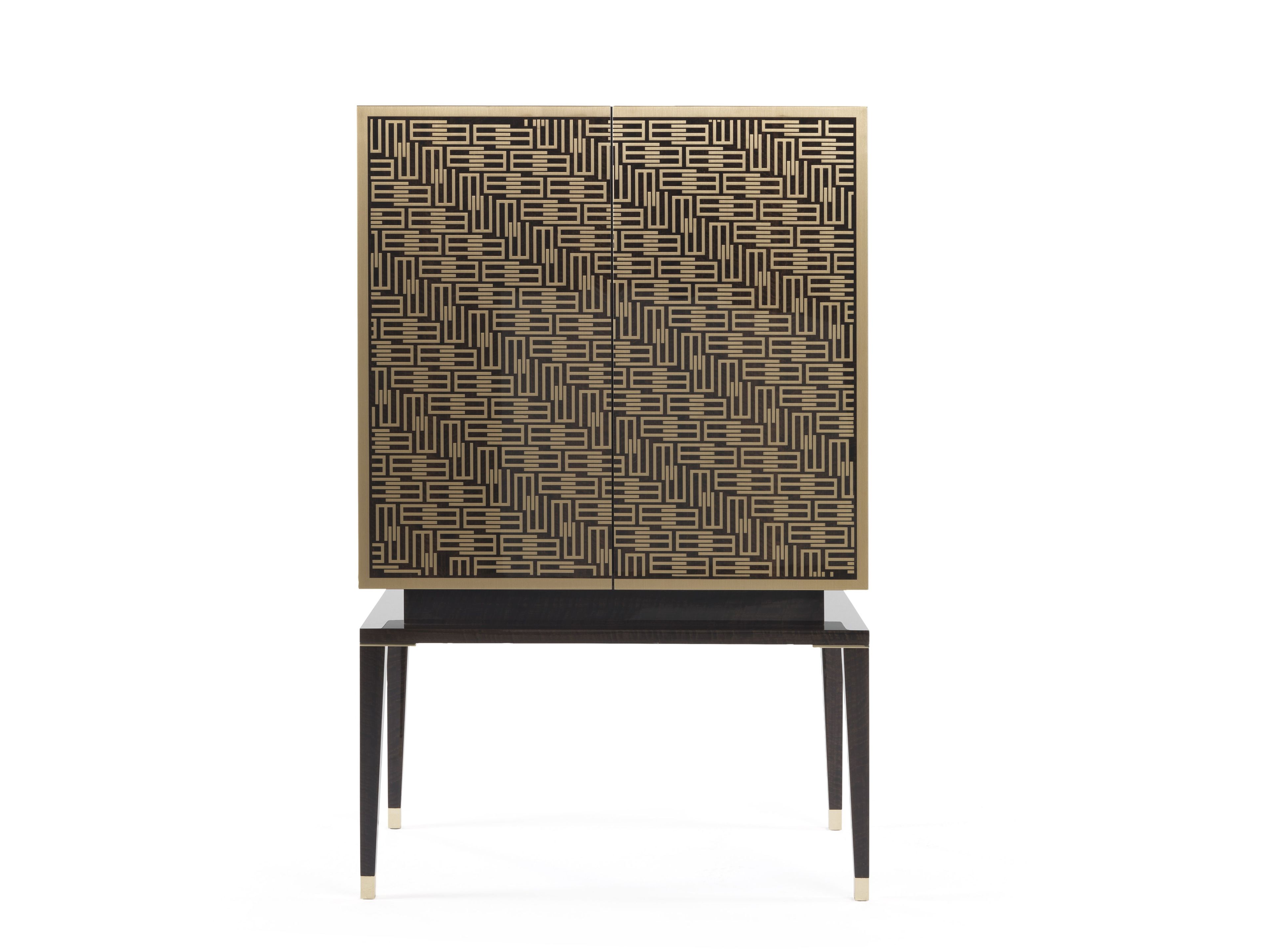 Эвкалиптовый шкаф с распашными дверцами ETRO Home Interiors Tibesti ARCH-00092040