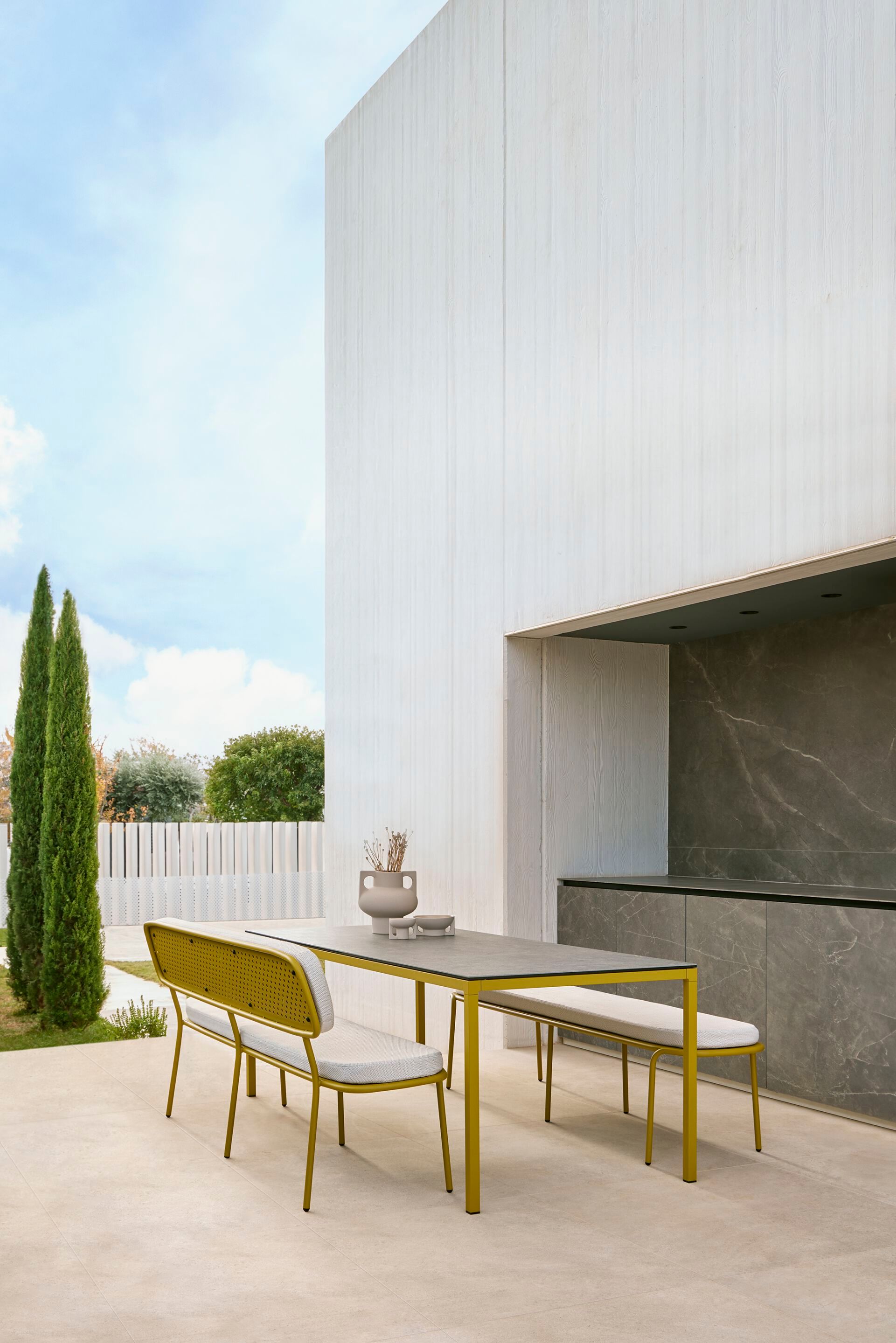 Садовая скамейка из нержавеющей стали MUSOLA Abril ARCH-00047953 - Вид №2