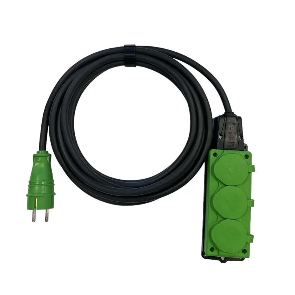 Удлинитель-шнур Itok i-connect-color-SU-KG-315-3-54-3-green 3 розетки с заземлением 3х1.5 мм 3 м 3500 Вт цвет зеленый