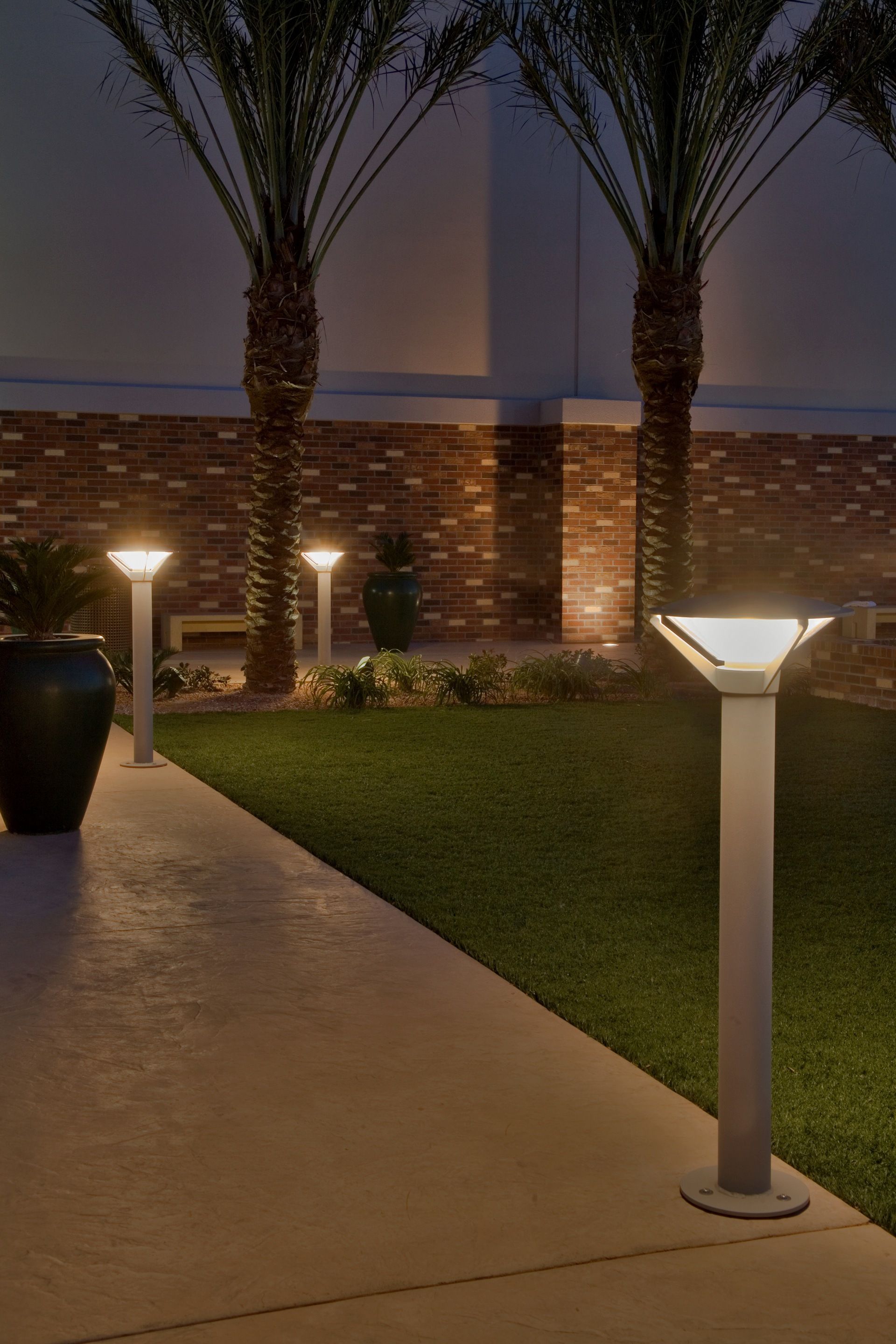 Алюминиевый светодиодный световой столб KIPP ARCH-00125688 - Вид №20