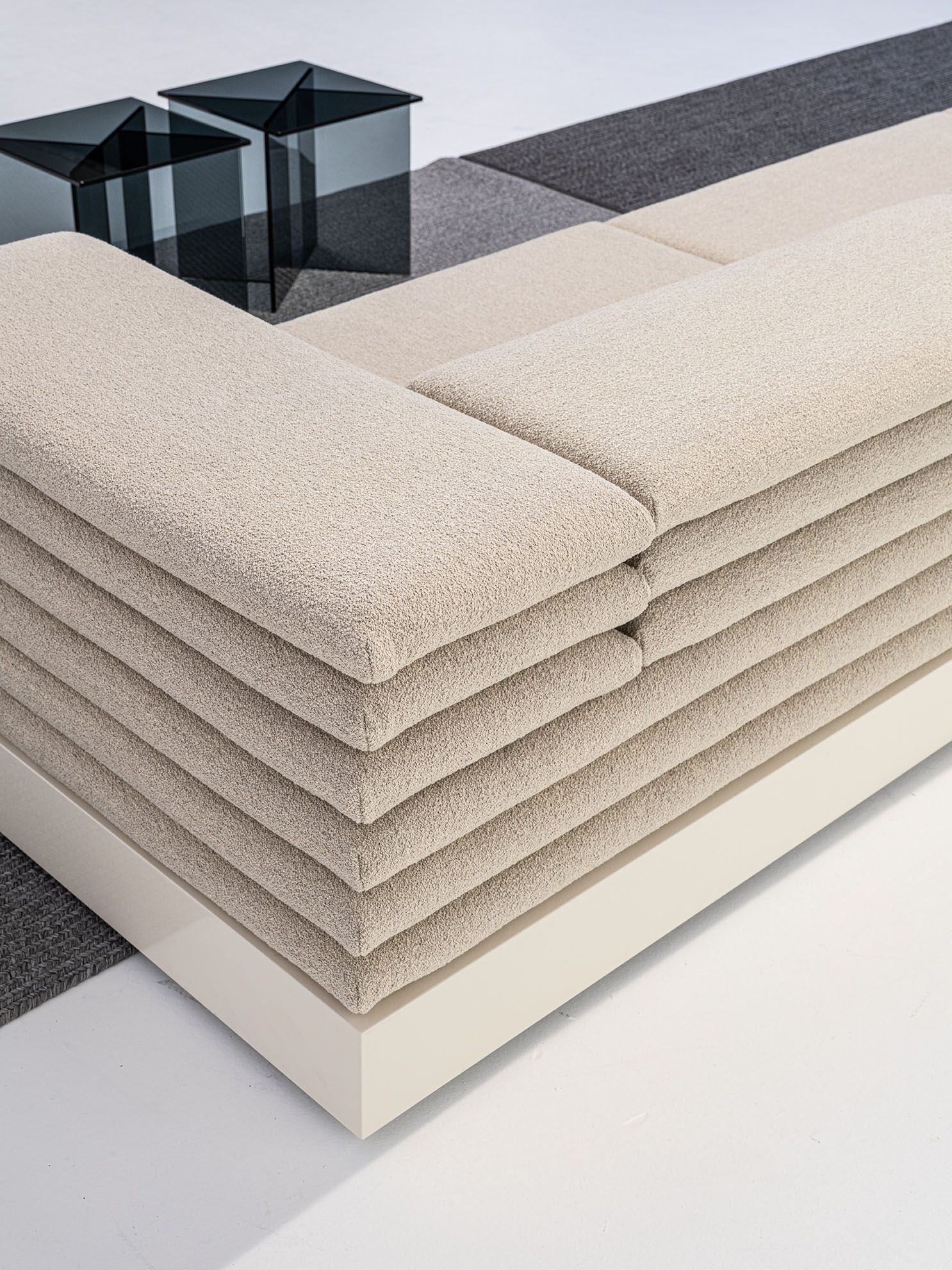 Ткань линейный диван La Cividina Acamante ARCH-00045729 - Вид №1