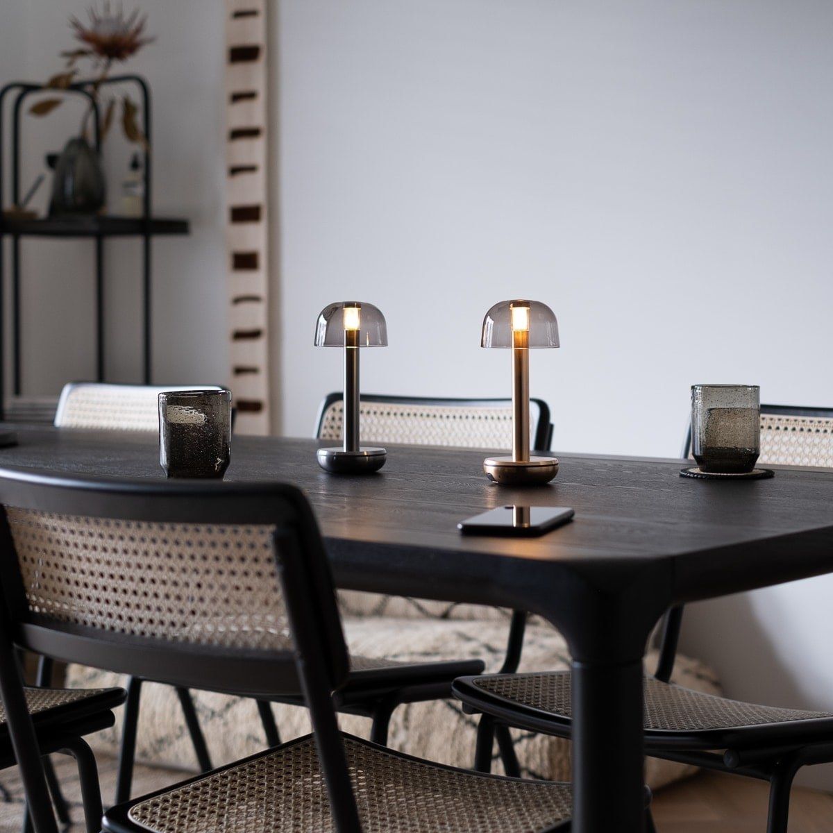 Светодиодная настольная лампа с диммером Humble Two ARCH-00132672 - Вид №7