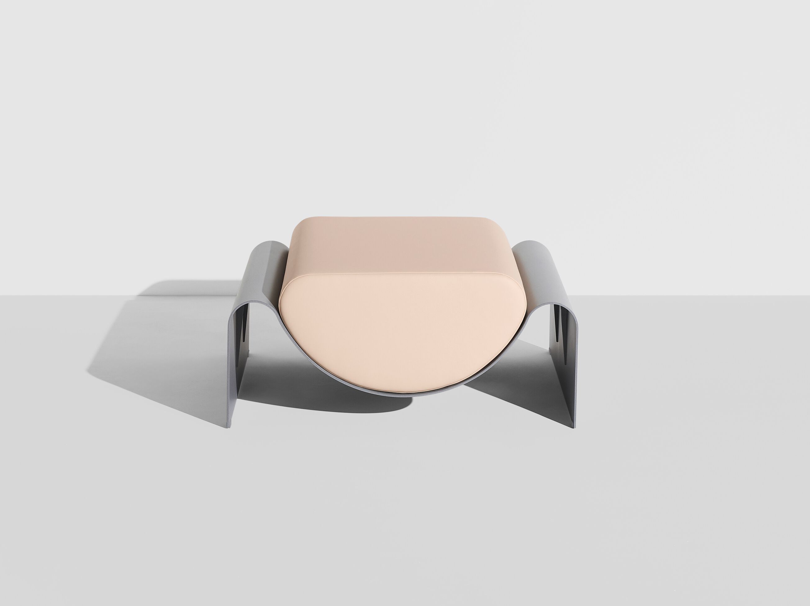 Алюминиевая подставка для ног с порошковым покрытием Petite Friture Eclipse ARCH-00123525