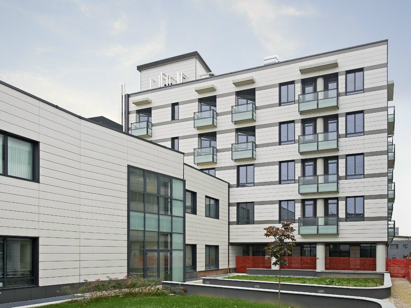 Фасадные и кровельные панели из армированного волокном бетона SWISSPEARL Swisspearl® ARCH-00046860 - Вид №22