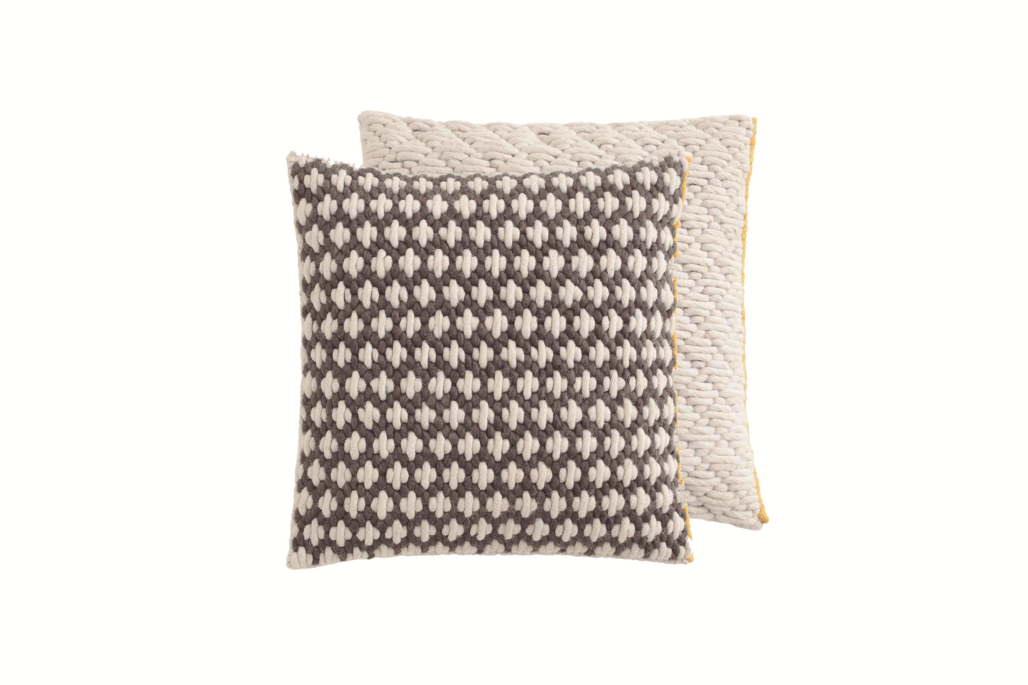 Ручная вышитая квадратная подушка из ткани GAN Silaï ARCH-00024600 - Вид №3