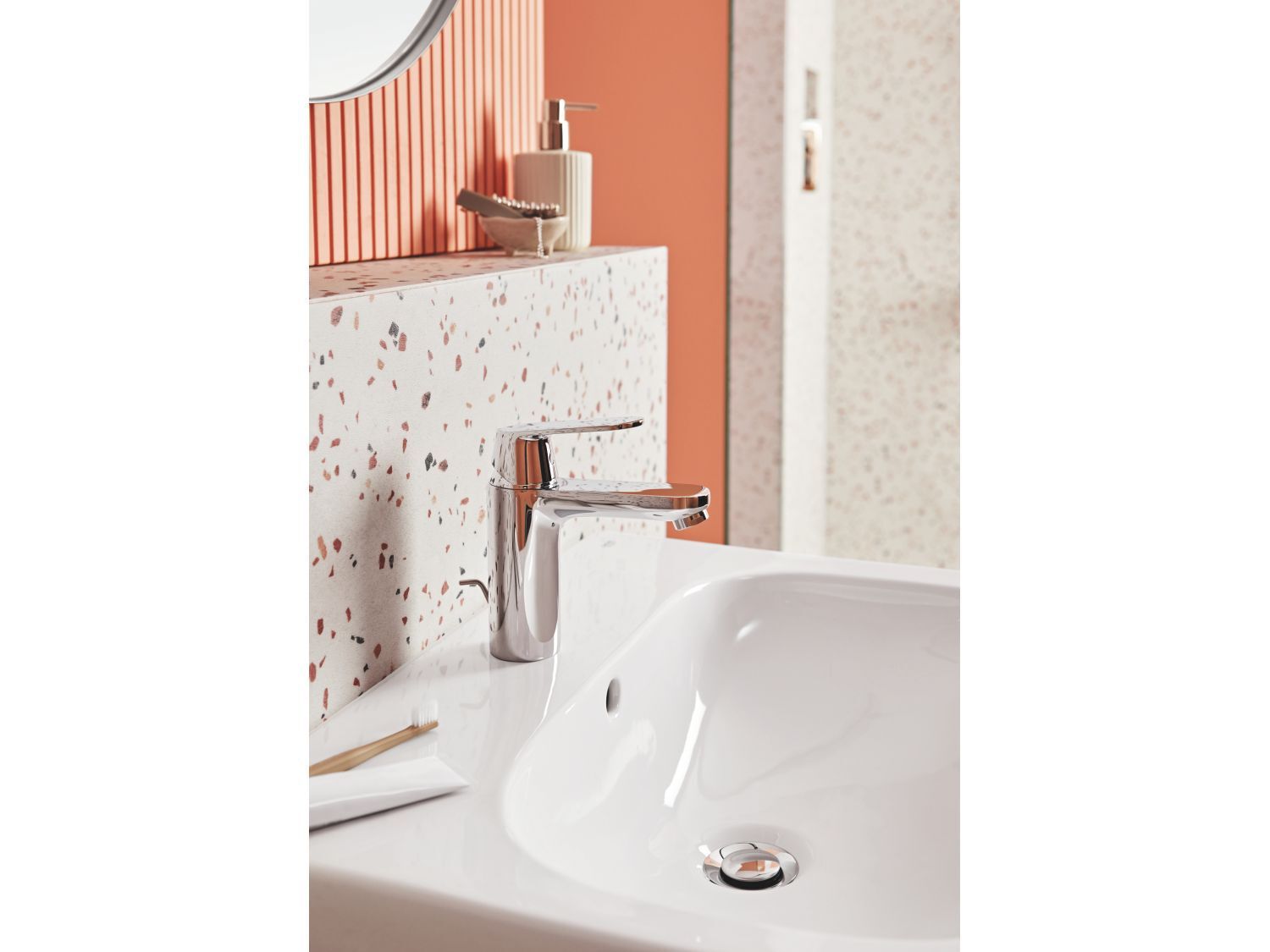 Однорычажный смеситель для раковины Grohe Eurosmart Cosmopolitan ARCH-00135662 - Вид №1