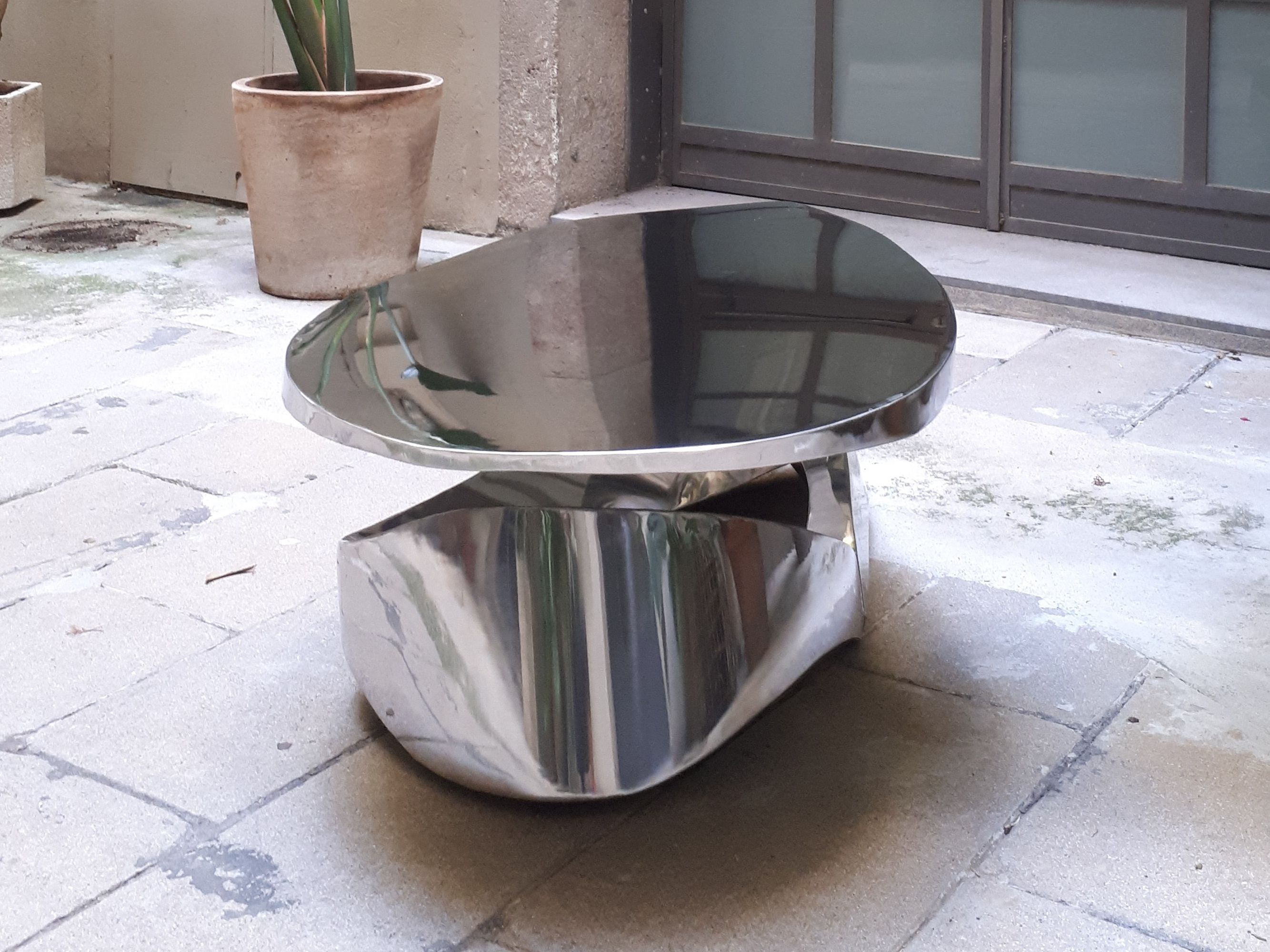 Круглый журнальный столик из нержавеющей стали ICI ET LÀ Metal furniture ARCH-00036991 - Вид №2