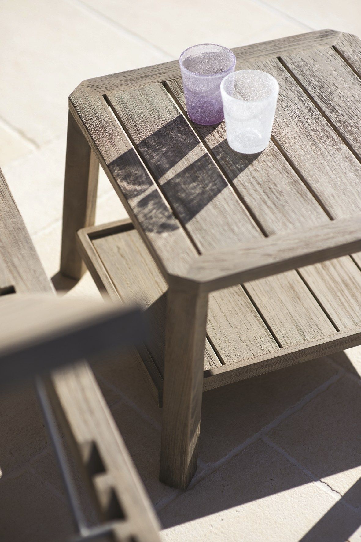 Деревянный садовый журнальный столик с подносом Ethimo Petit club ARCH-00029521 - Вид №3