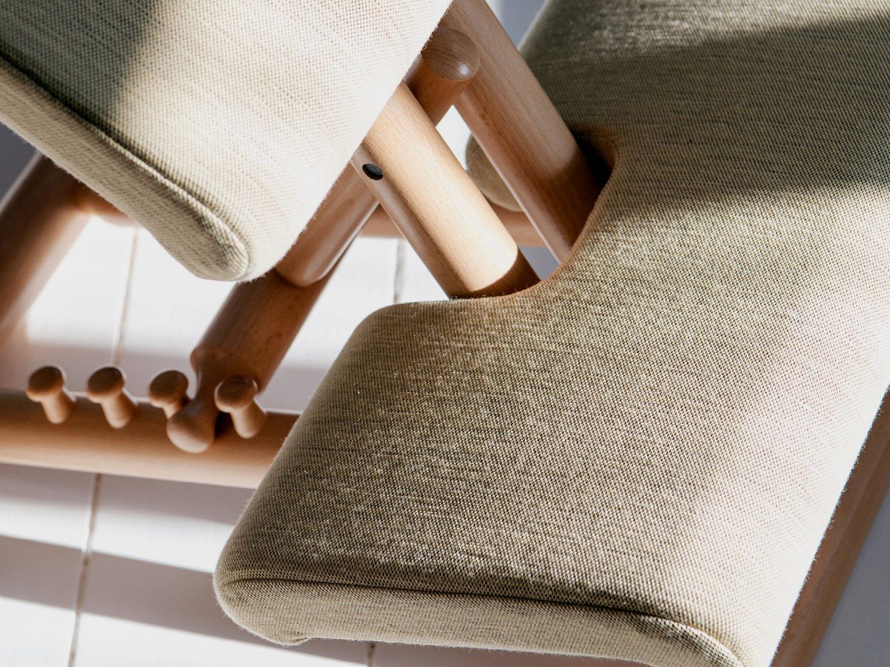 Мягкий стул из ткани Varier Furniture MULTI™ BALANS® ARCH-00087767 - Вид №4