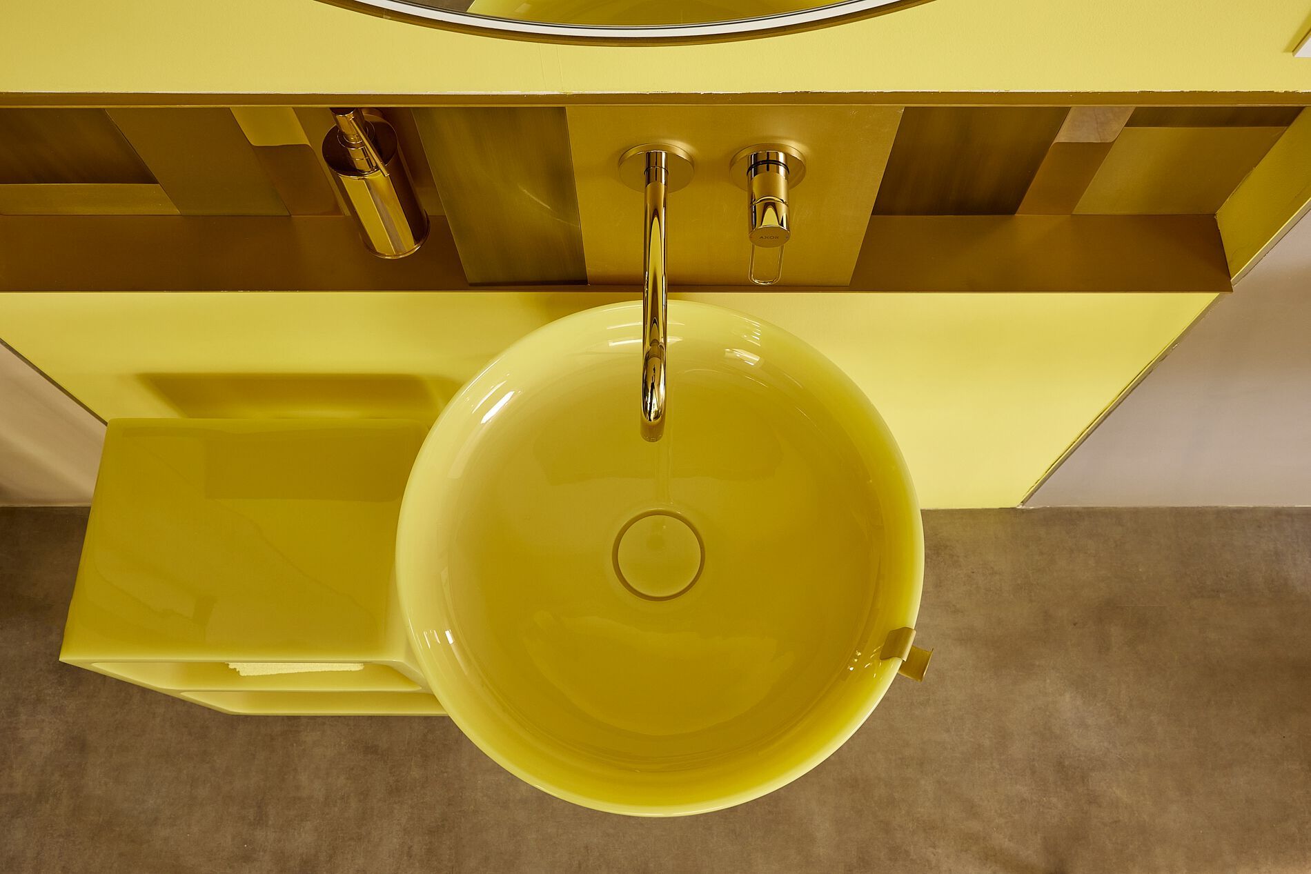 Круглый подвесной умывальник из смолы Vallvé NILO ARCH-00088540 - Вид №17