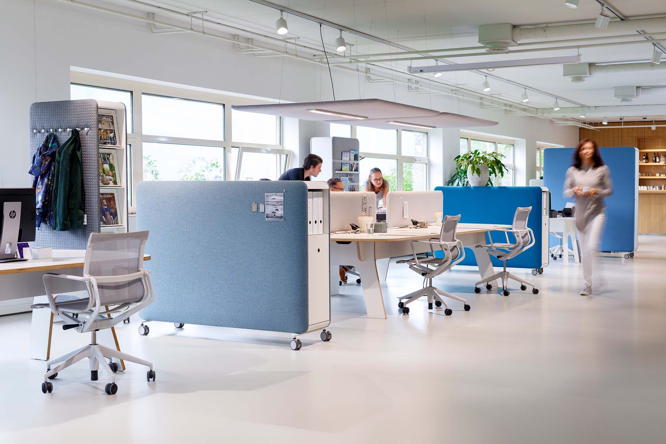 Мобильный звукопоглощающий офисный перегородка из ткани на колесах Cascando подушка ARCH-00041141 - Вид №1