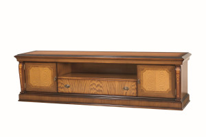 Деревянный низкий ТВ-шкаф