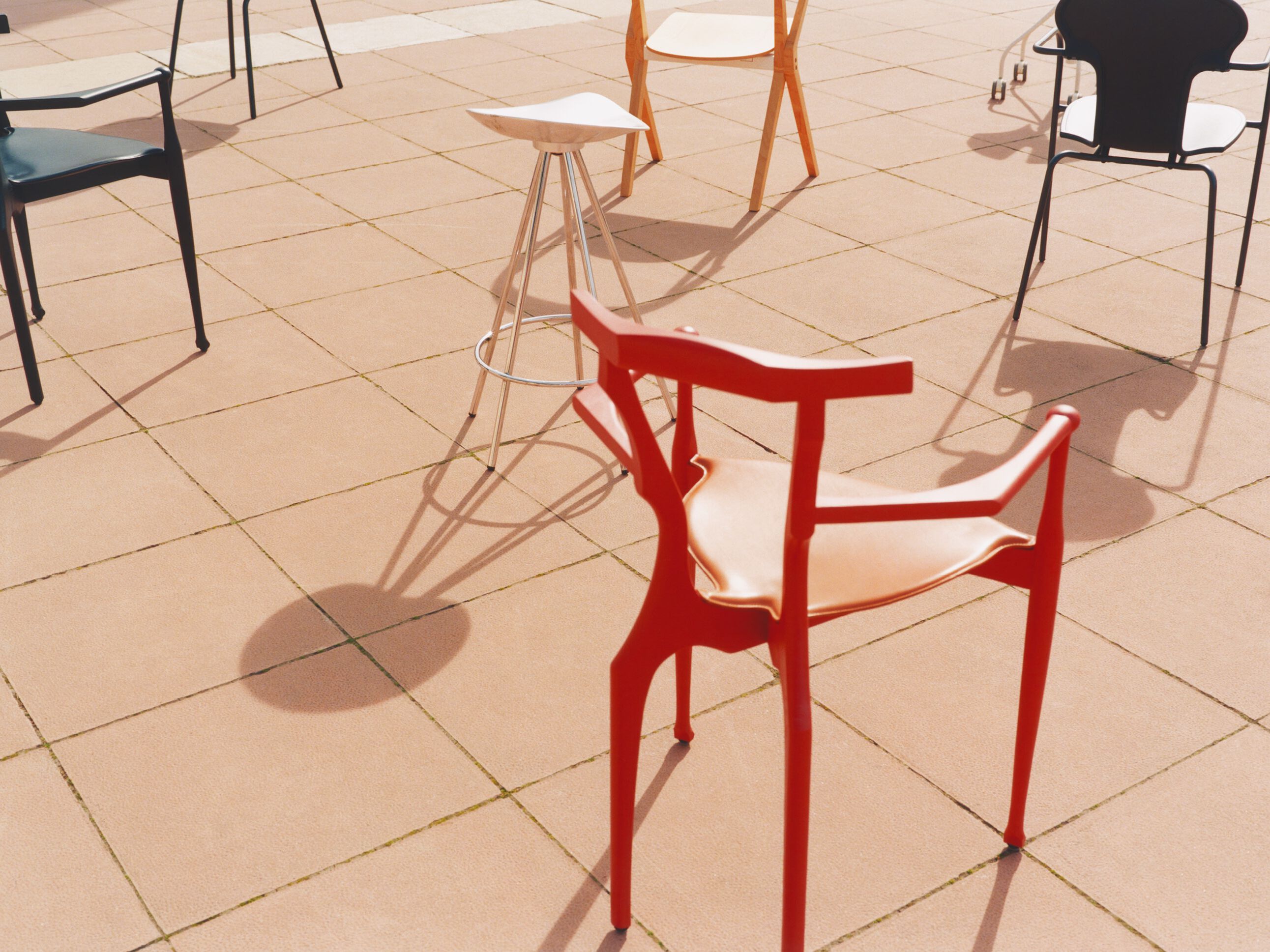 Штабелируемый стул из ясеня с подлокотниками BD Barcelona Гаулино ARCH-00143962 - Вид №18