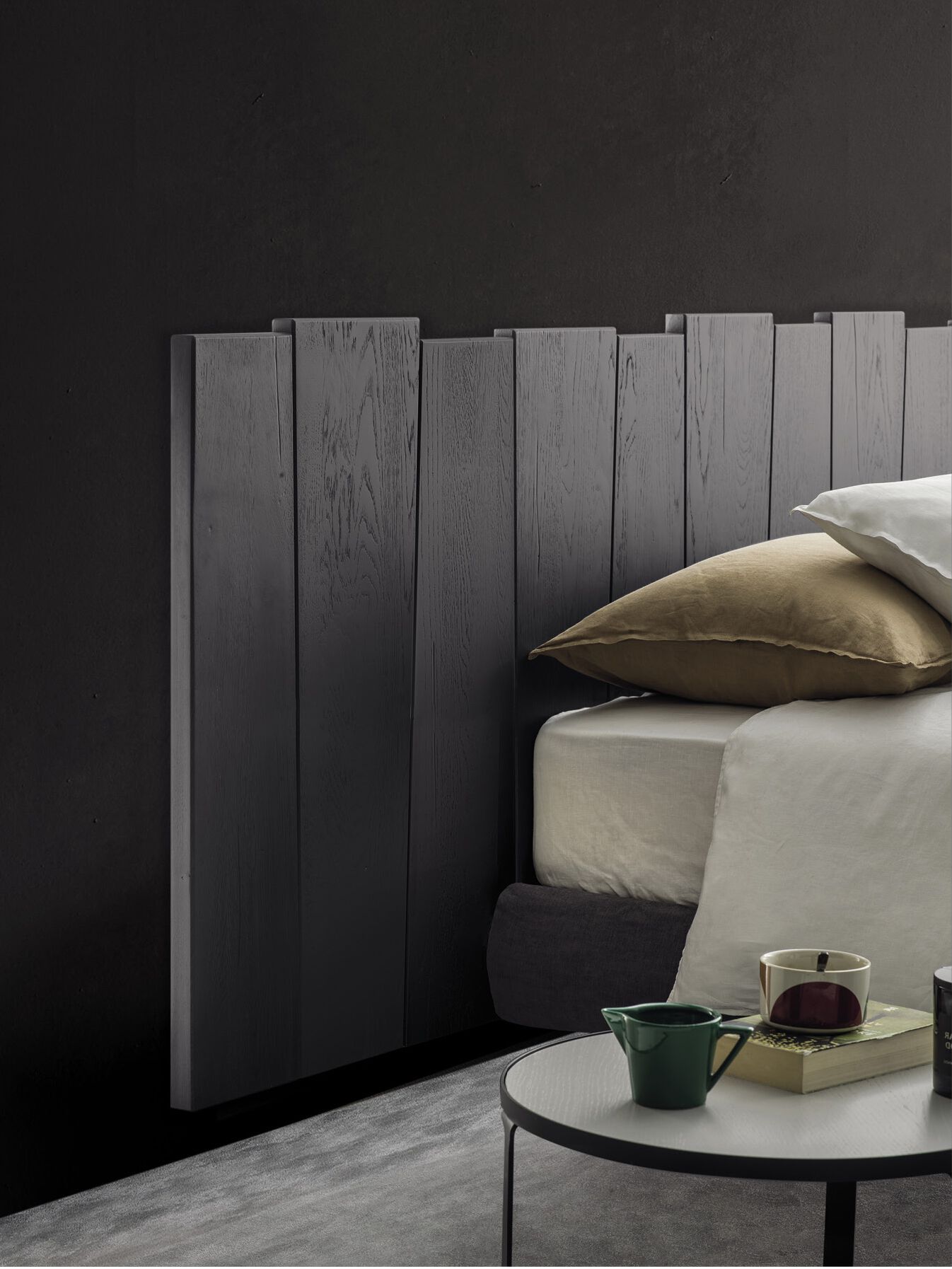 Двуспальная кровать из массива дерева Devina Nais URBAN RANCH ARCH-00110946 - Вид №3