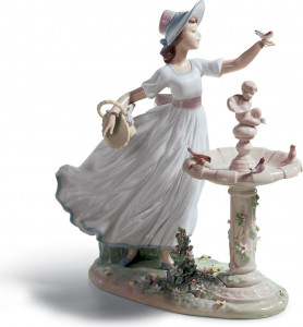 10669123 LLADRO Фигурка Lladro "Радуясь весне" 24х27см Фарфор