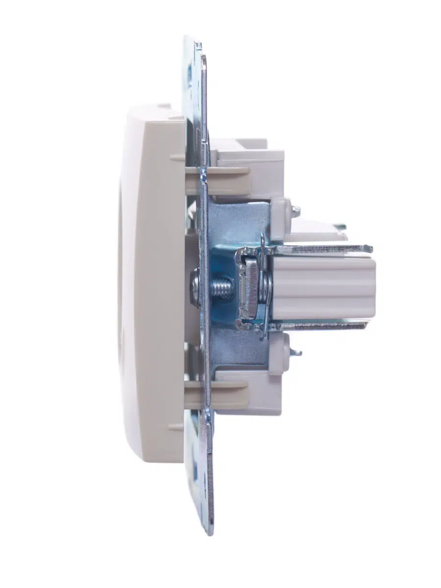 KARINA Розетка компьютерная Cat 6 кремовый LEZARD 707-0388-140 - Вид №4