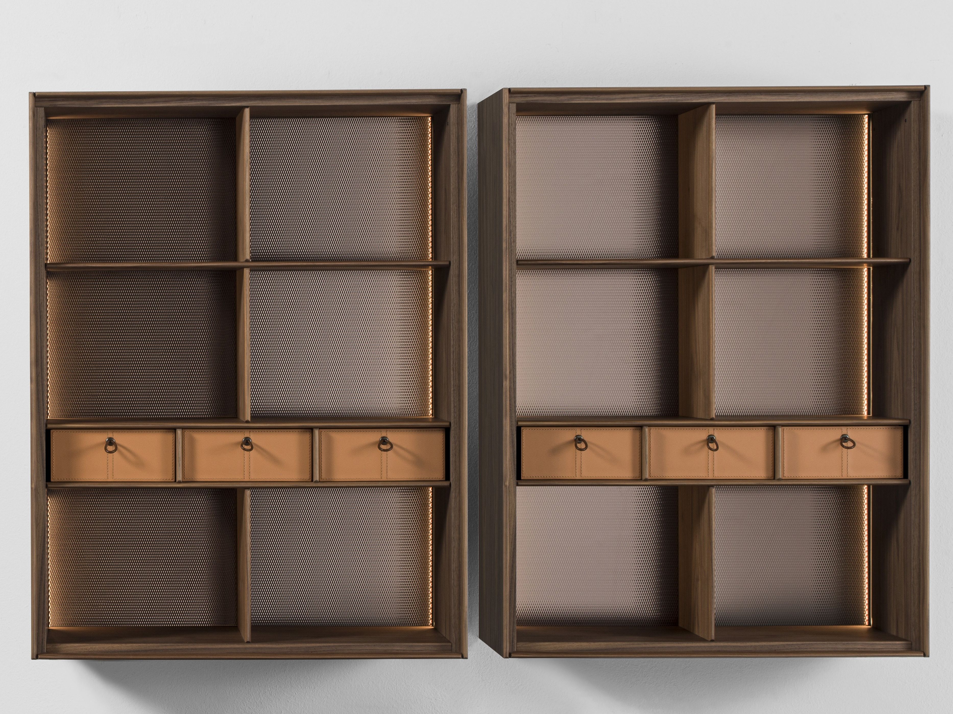 Подвесной шкаф из грецкого ореха Porada Soul ARCH-00038409