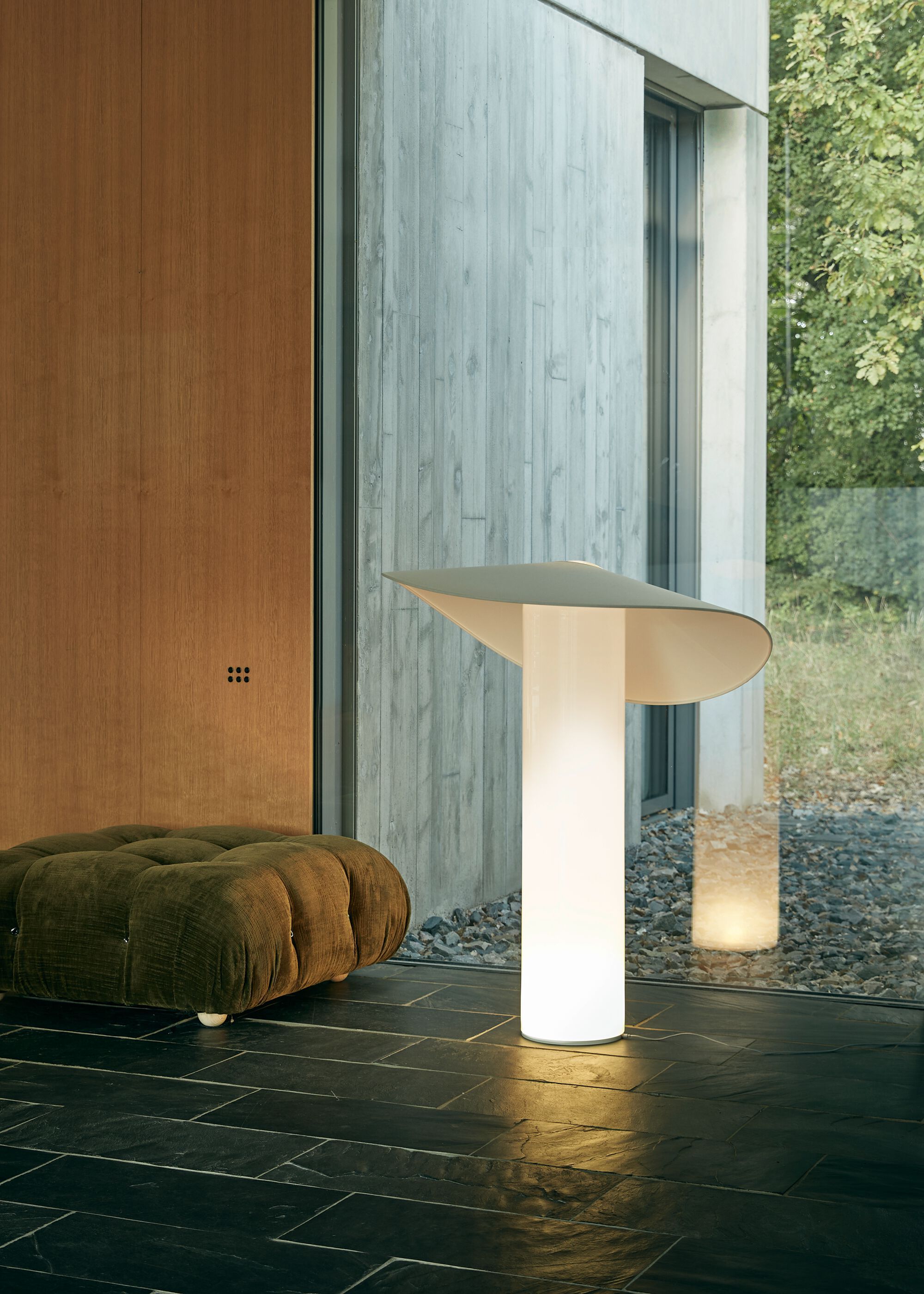 Регулируемая напольная лампа из дутого стекла Midgard Licht Loja ARCH-00067482 - Вид №8