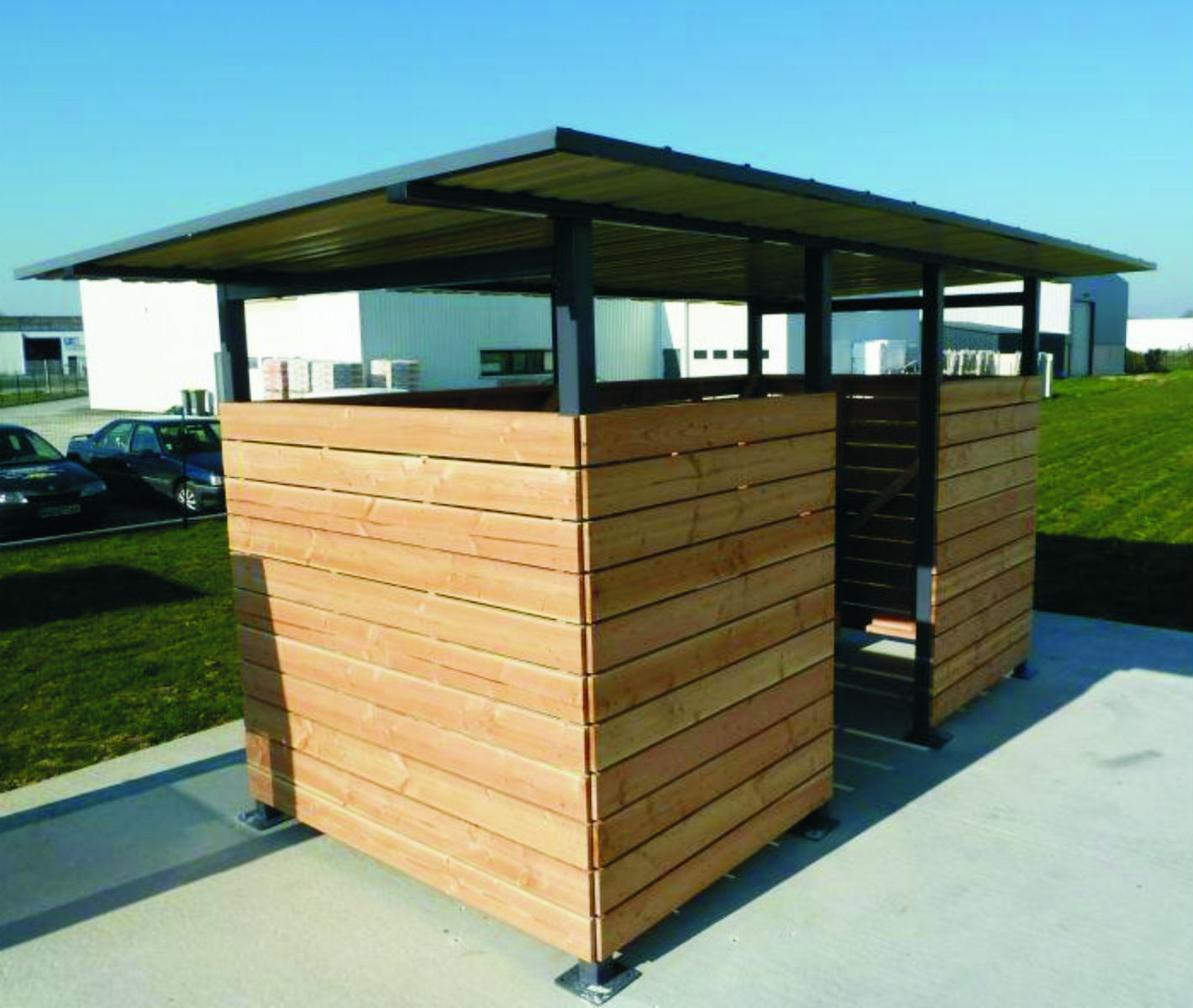 SDK1.01-MK.MD САЙМА МДК 02 с крышей, без ворот, контейнерная площадка деревянная LAB.Space  - Вид №1